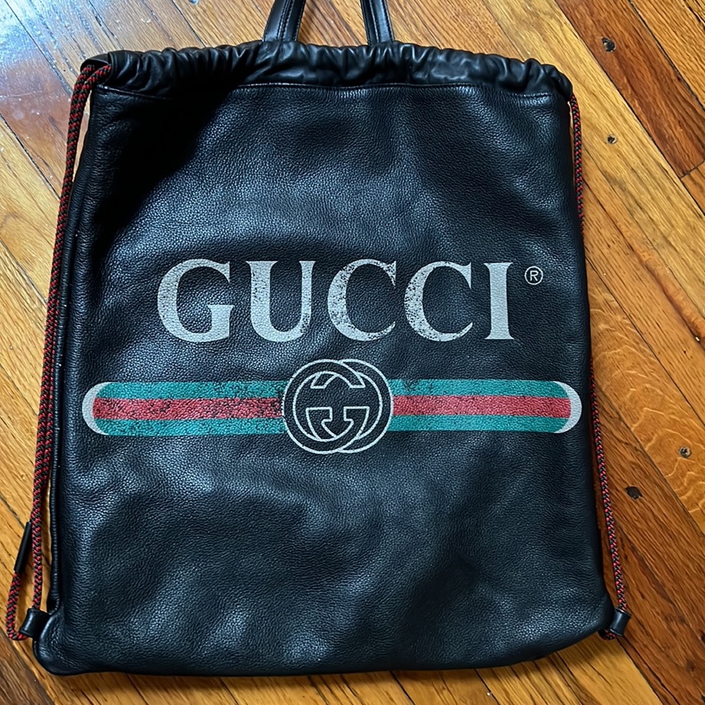 gucci-print-medium-drawstring-backpack- - Picture 3 of 11